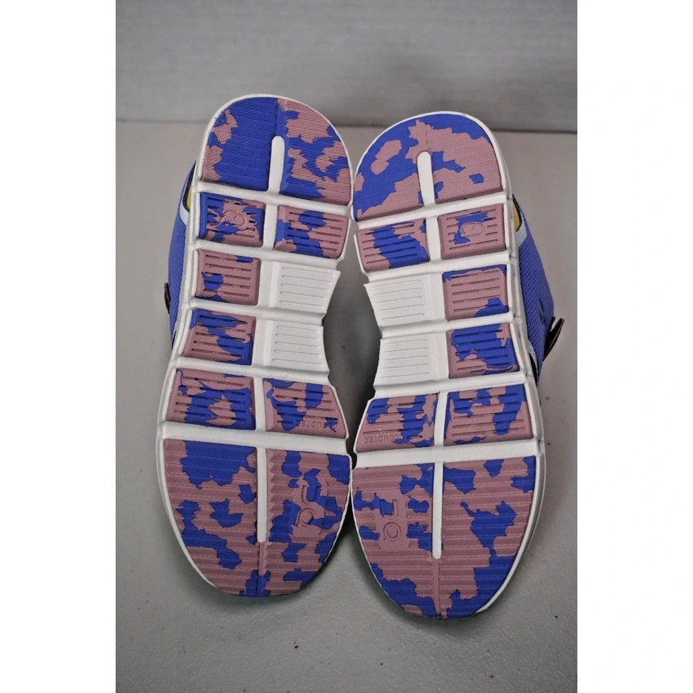 On Running Kids Cloud Play Sneakers Colorful Strap Closure Size 13 Kids / - Picture 11 of 11